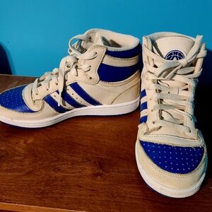 Adidas basketball shoe